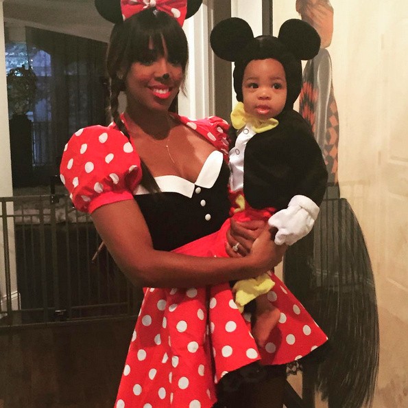 Kelly Rowland so synčekom Titanom na Halloween